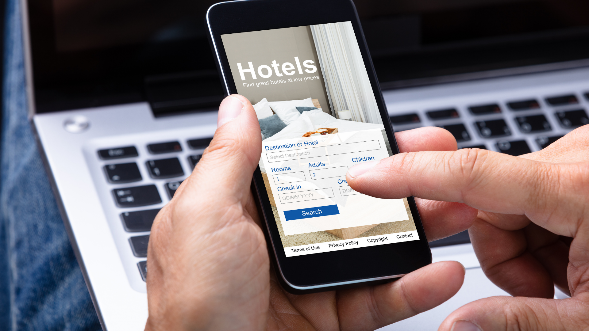 SOSYAL MEDYA İLE OTELLER NASIL DAHA FAZLA KİTLEYE ULAŞIR?