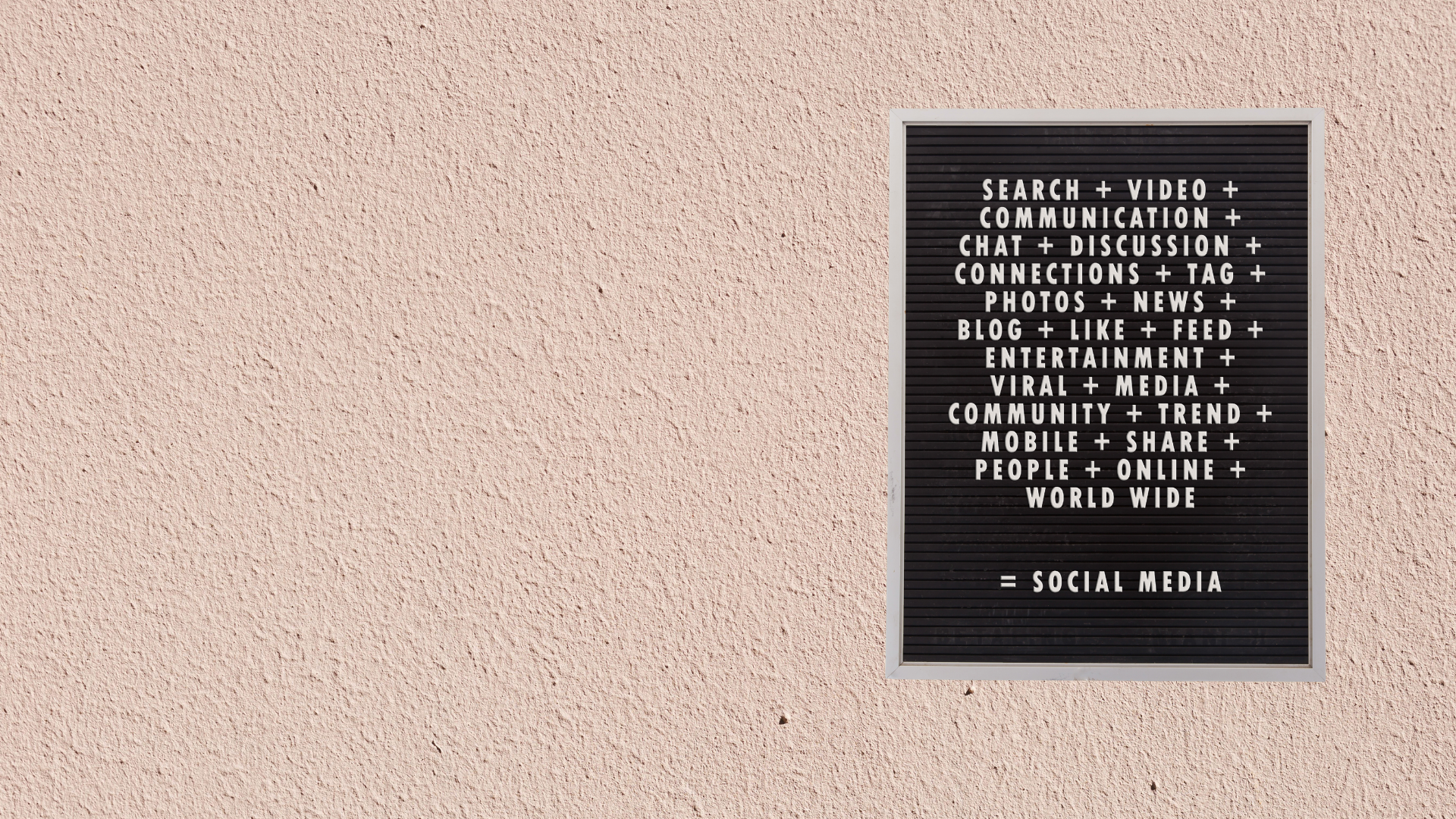 SOSYAL MEDYADA ETKİLEŞİMİ ARTIRAN STRATEJİLER NELERDİR